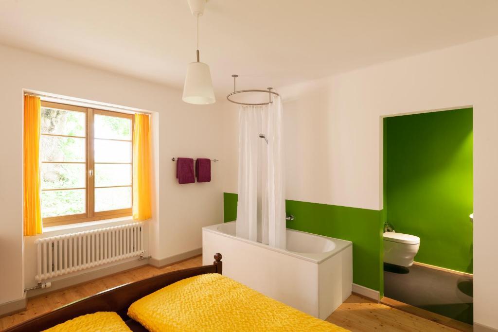 Kulturhotel Guggenheim Liestal Kamer foto