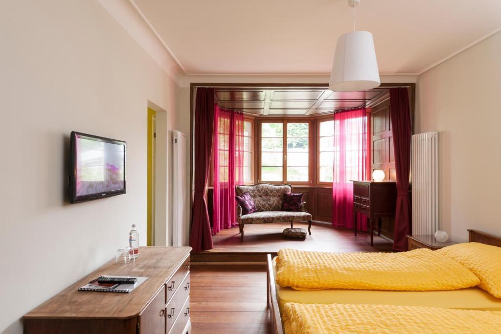 Kulturhotel Guggenheim Liestal Kamer foto