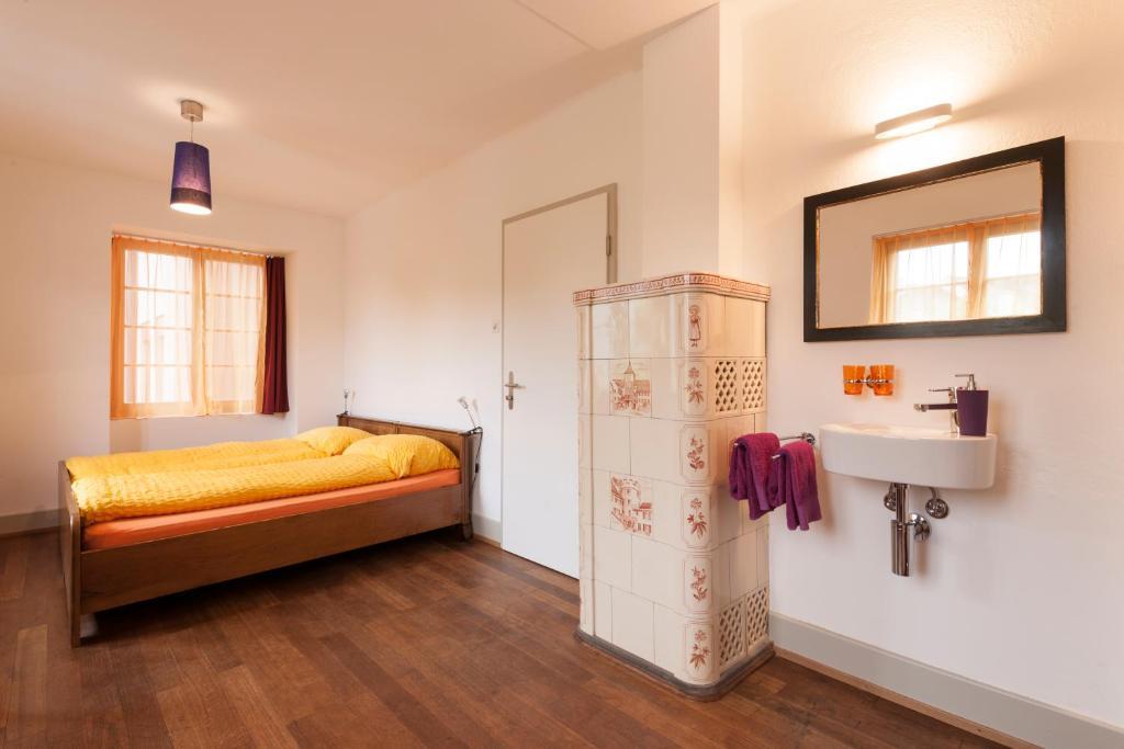 Kulturhotel Guggenheim Liestal Kamer foto